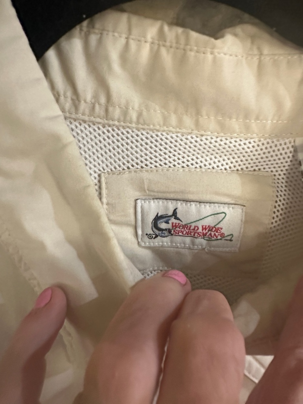 Bass Pro Shops Men's Khaki Button-Down Field Shirt , size Xl - Picture 3 of 12